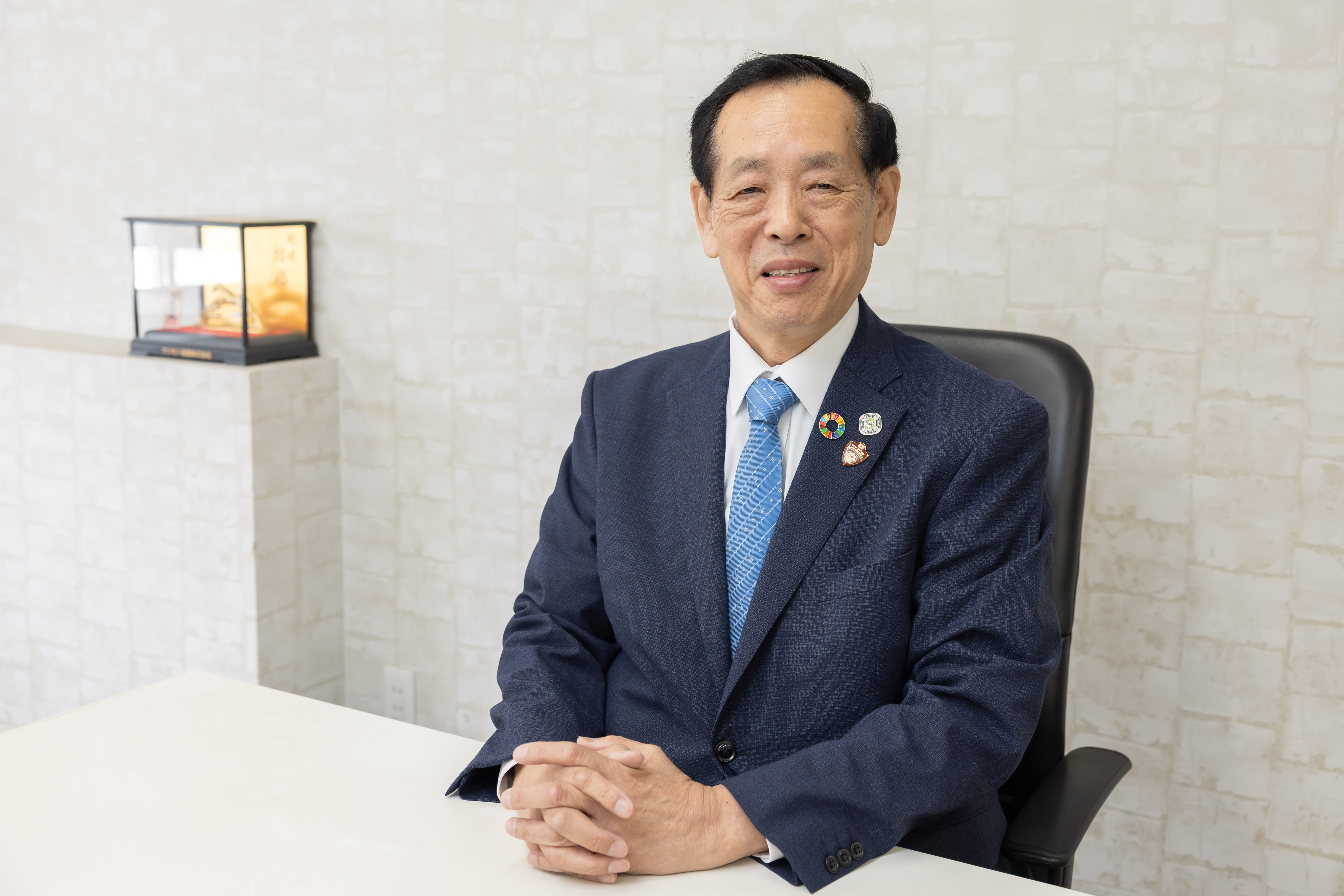 代表取締役社長　河邊 優